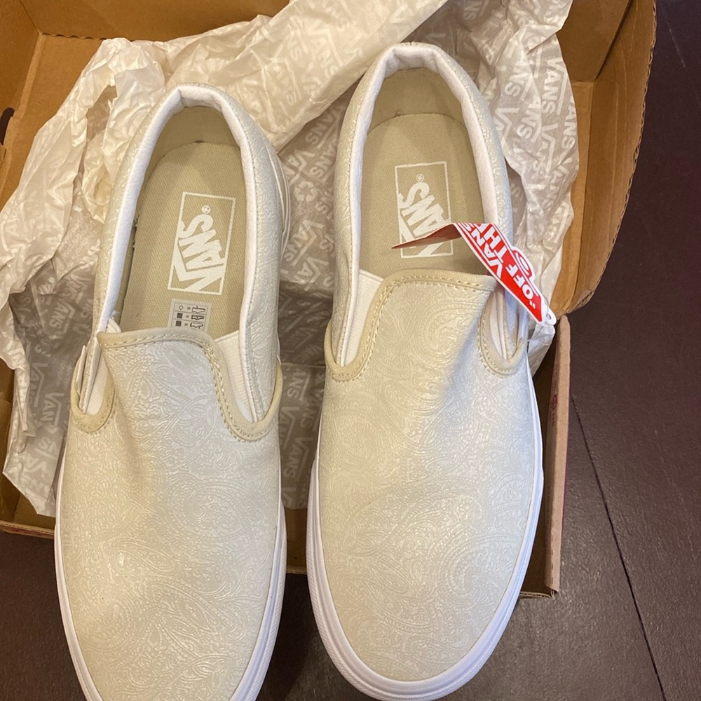 Vans paisley design princess paisley bone white color
